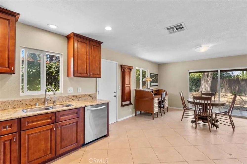 213 Beaumont Vista, CA 92084