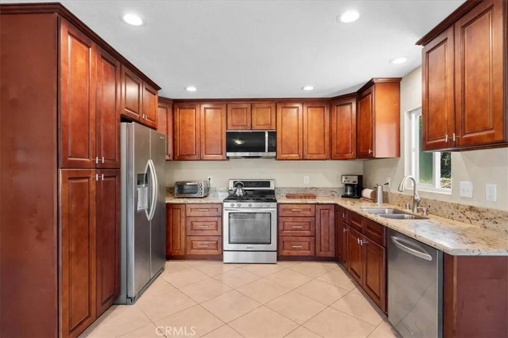 213 Beaumont Vista, CA 92084
