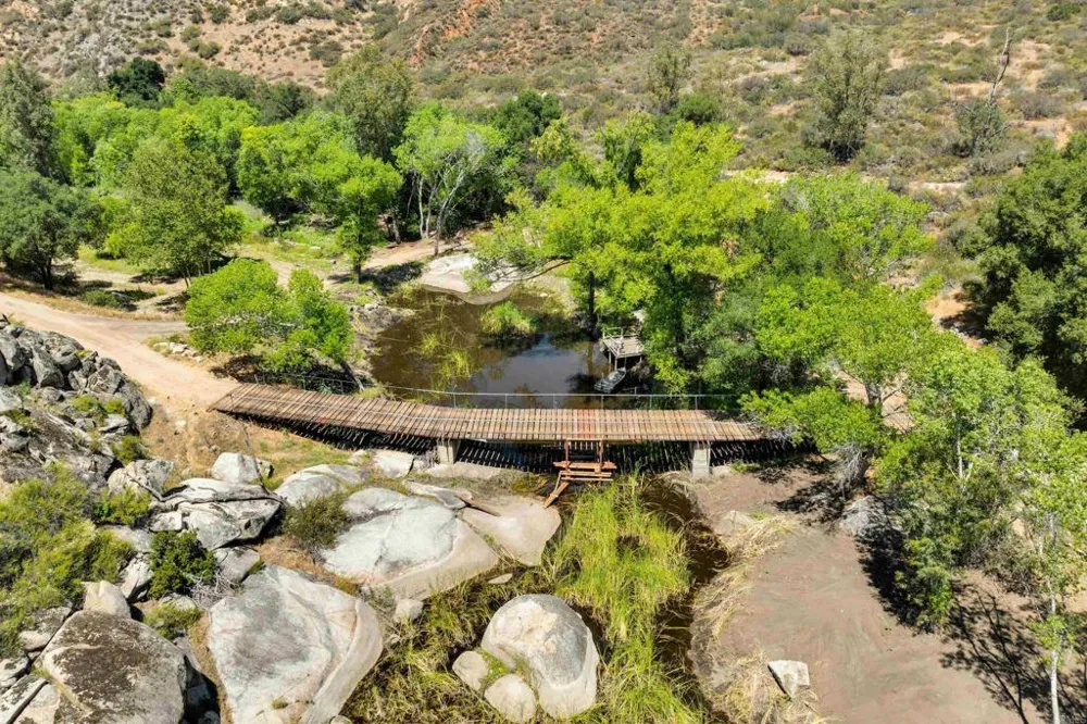 1661 Barrett Lake Road Dulzura, CA 91917