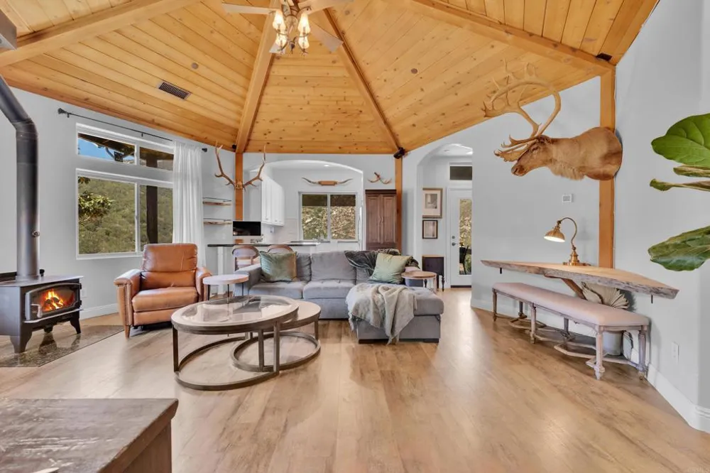 1661 Barrett Lake Road Dulzura, CA 91917