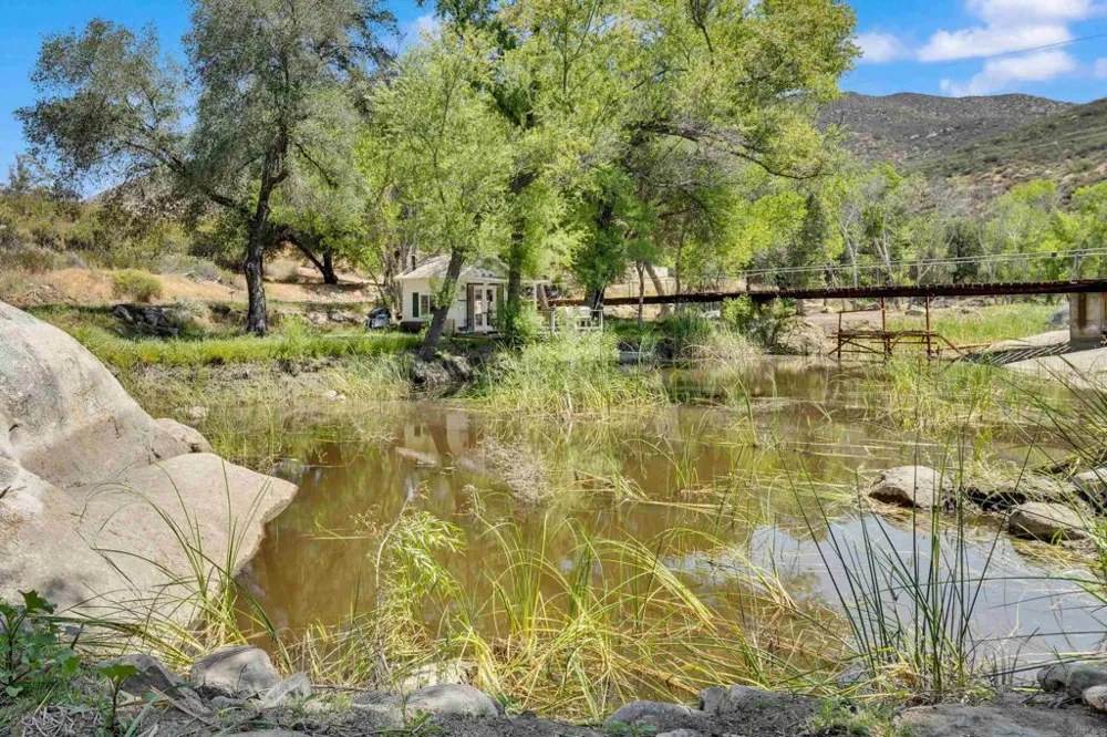 1661 Barrett Lake Road Dulzura, CA 91917