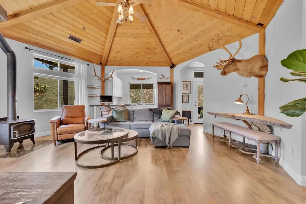 1661 Barrett Lake Road Dulzura, CA 91917