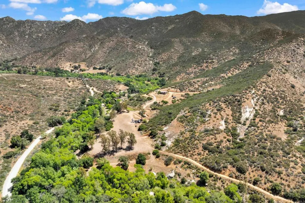1661 Barrett Lake Road Dulzura, CA 91917
