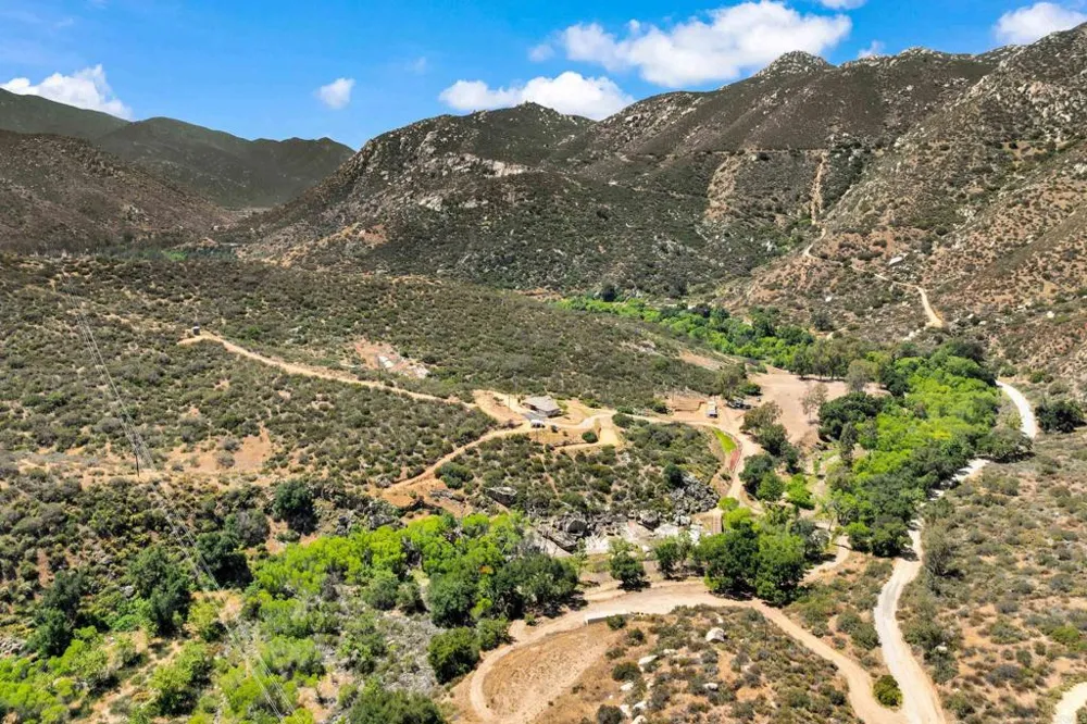 1661 Barrett Lake Road Dulzura, CA 91917