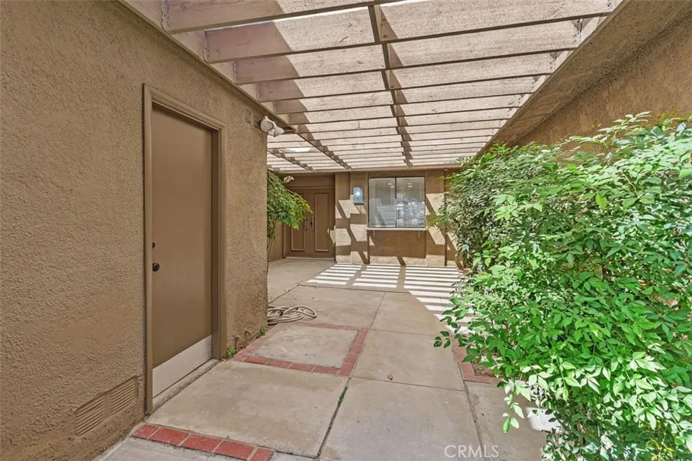31 Majorca Rancho Mirage, CA 92270