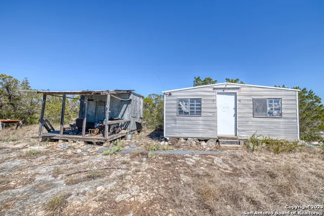 1917 Ranch Road 3348 Brackettville, TX 78832
