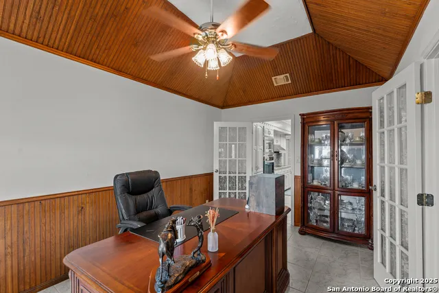 3590 County Road 4713 LaCoste, TX 78039