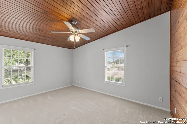 3590 County Road 4713 LaCoste, TX 78039