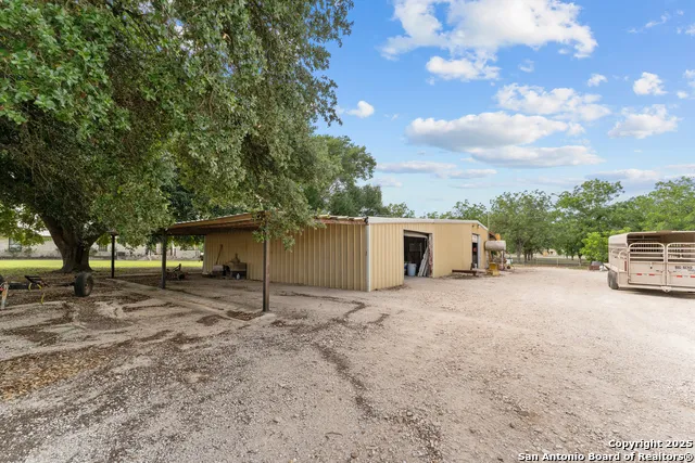 3590 County Road 4713 LaCoste, TX 78039