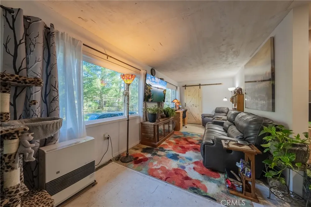 8427 Saddle Road Kelseyville, CA 95451