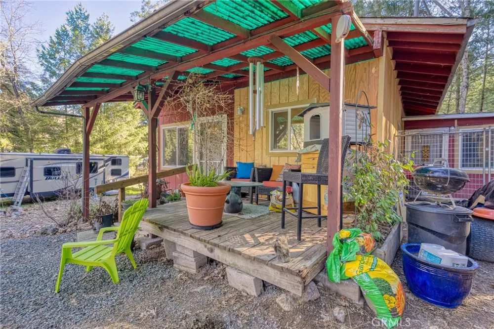 8427 Saddle Road Kelseyville, CA 95451
