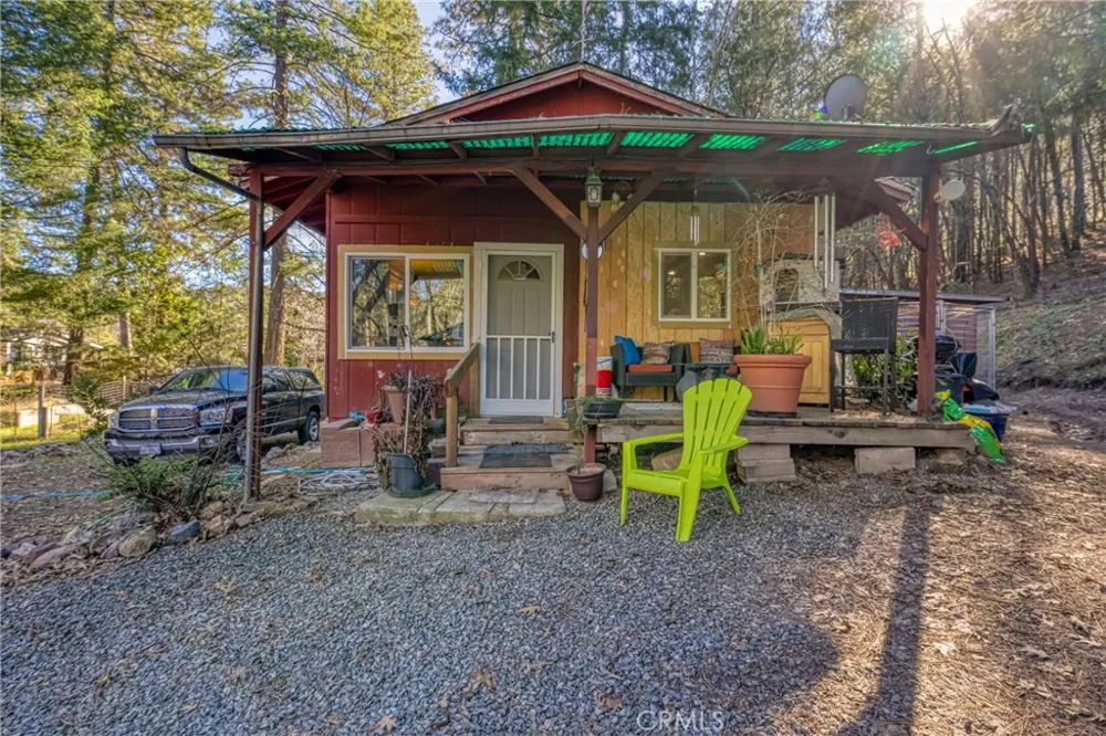 8427 Saddle Road Kelseyville, CA 95451