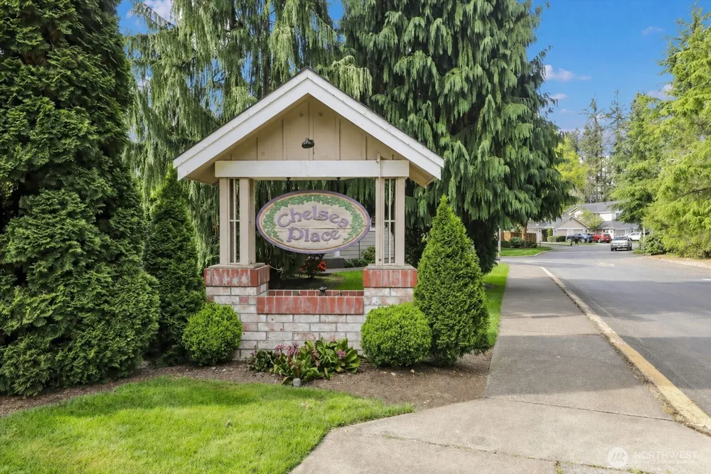 18397 NE 97th Court Redmond, WA 98052