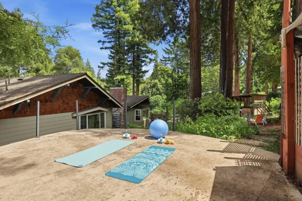 430 SAINT FRANCIS DRIVE Boulder Creek, CA 95006