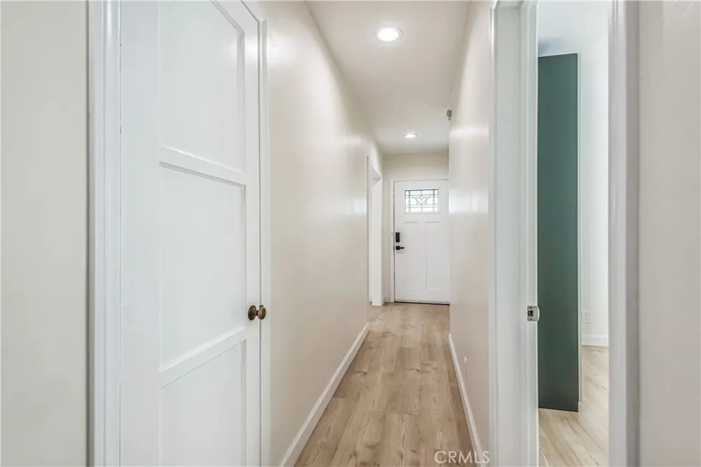 703 Avenue D Redondo Beach, CA 90277