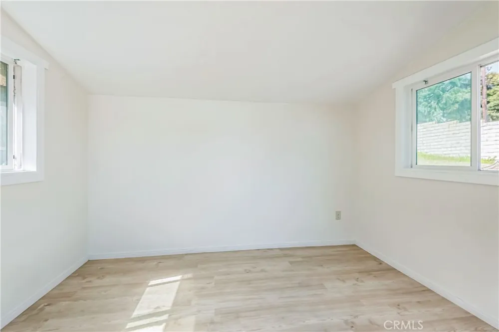 703 Avenue D Redondo Beach, CA 90277