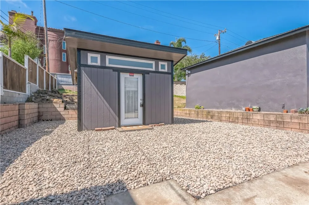 703 Avenue D Redondo Beach, CA 90277