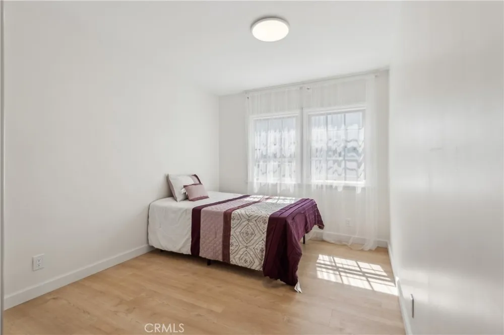703 Avenue D Redondo Beach, CA 90277