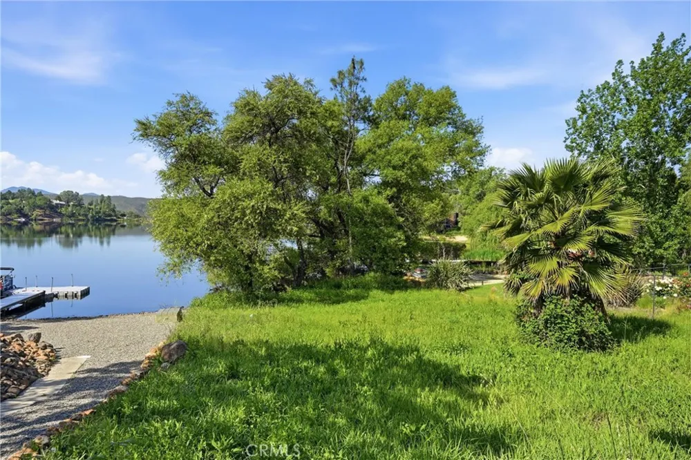 18591 Shore Drive Hidden Valley Lake, CA 95467