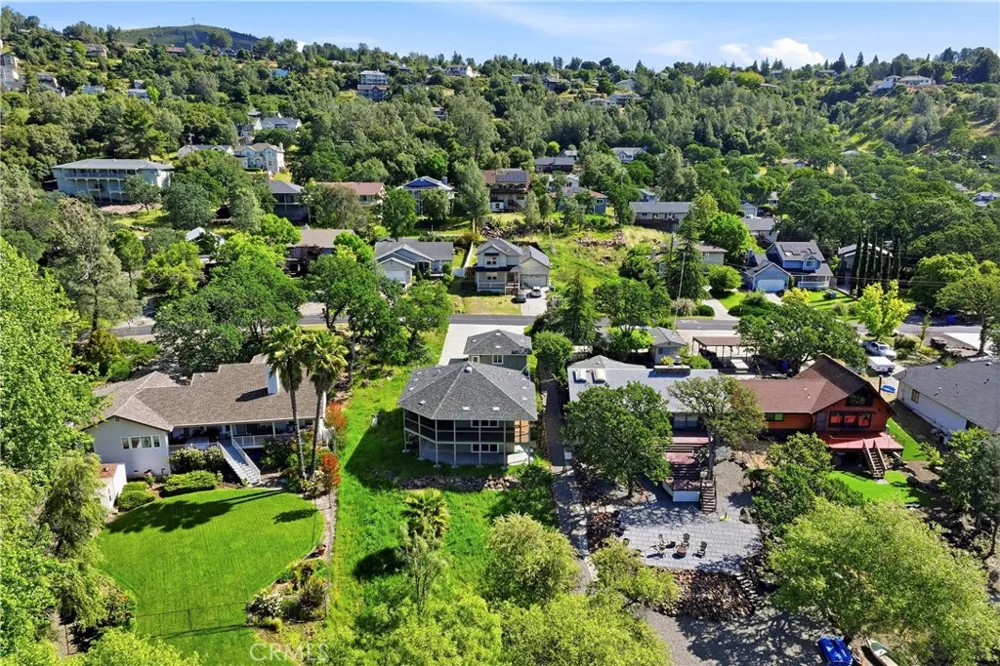 18591 Shore Drive Hidden Valley Lake, CA 95467