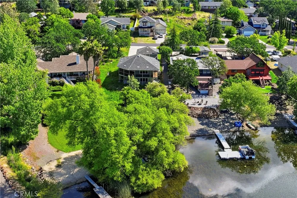 18591 Shore Drive Hidden Valley Lake, CA 95467