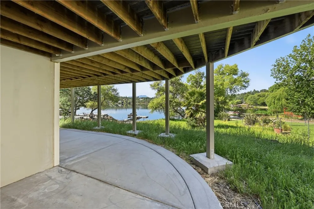 18591 Shore Drive Hidden Valley Lake, CA 95467