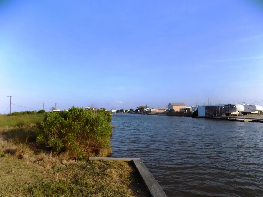 843 Fm 457 Drive Sargent, TX 77414