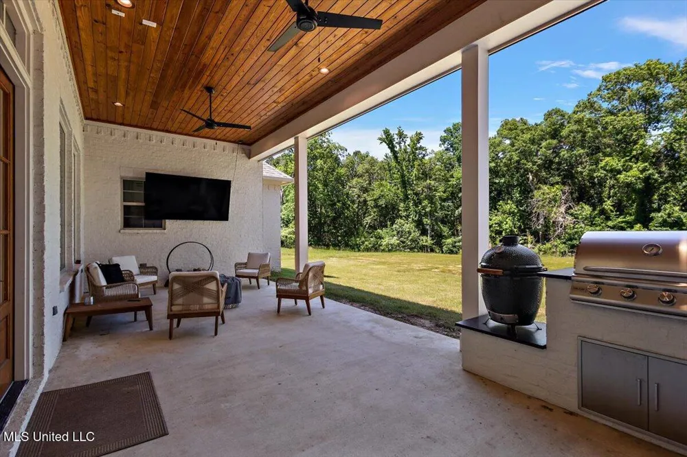 6603 Wirtz Road Flowood, MS 39232