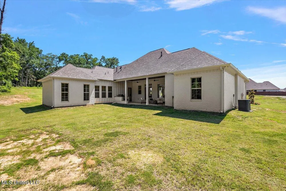 6603 Wirtz Road Flowood, MS 39232