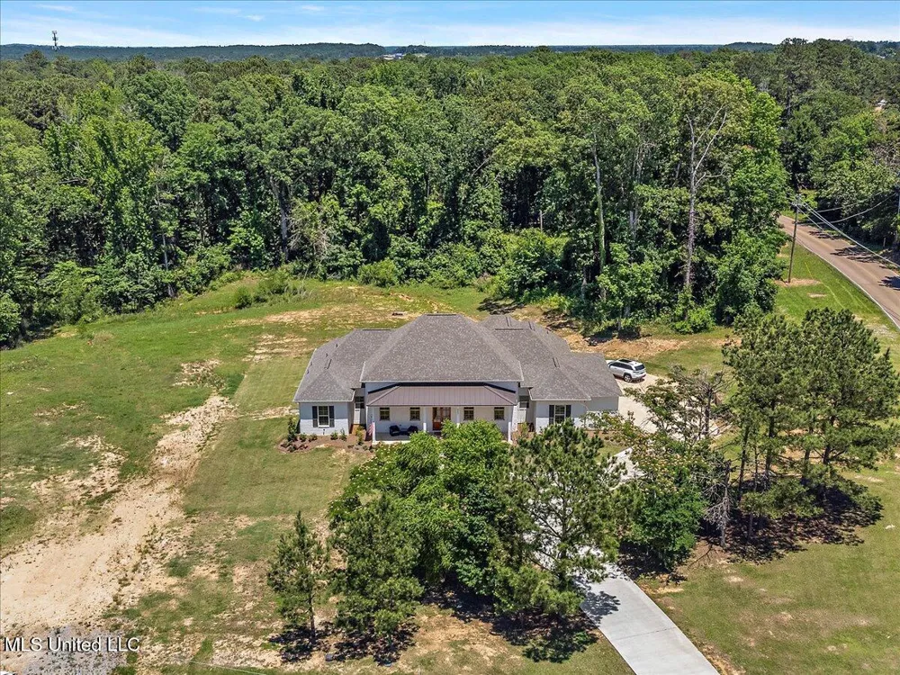 6603 Wirtz Road Flowood, MS 39232