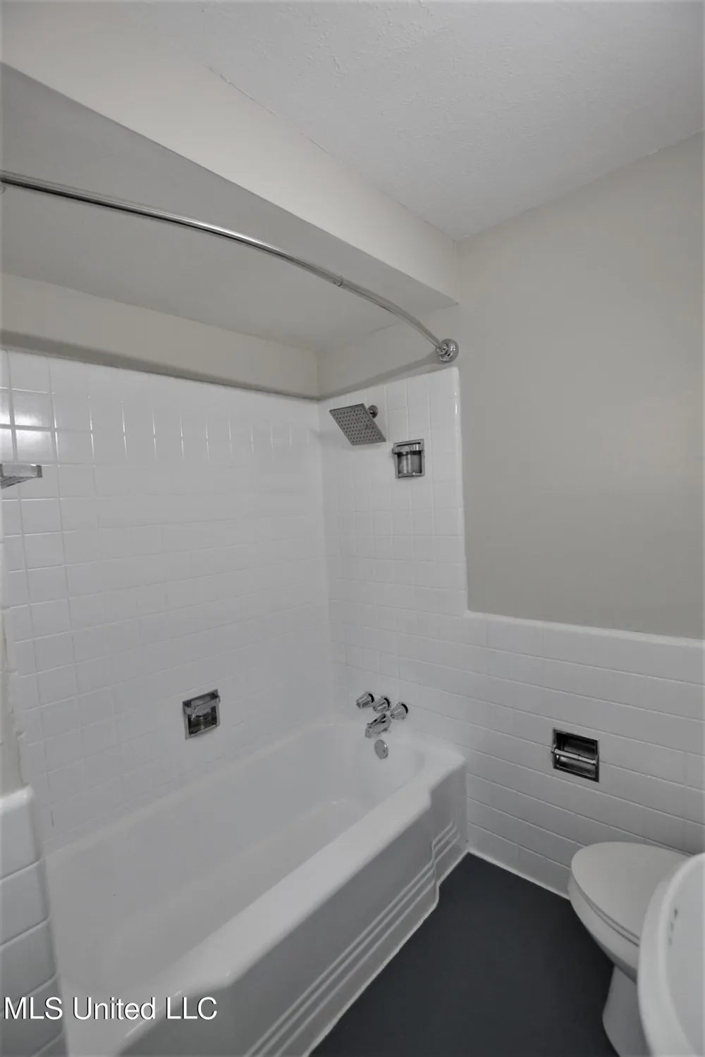 4220 Council Circle Jackson, MS 39206