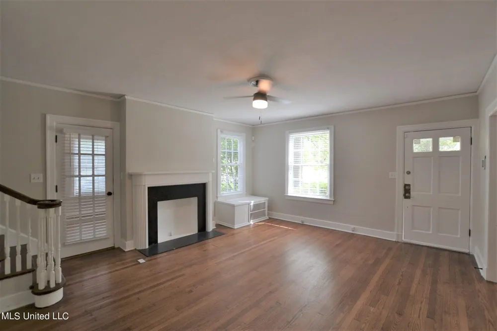 4220 Council Circle Jackson, MS 39206