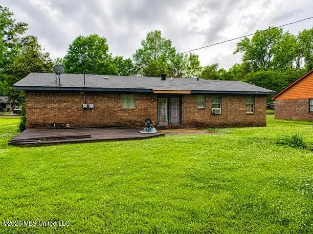 206 Mississippi Avenue Grenada, MS 38901