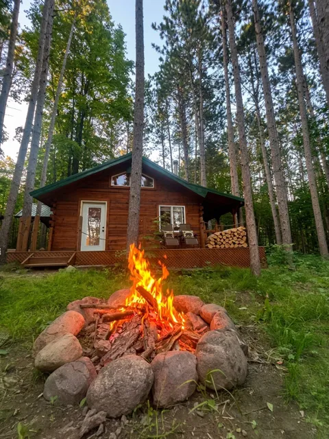 2633 Pine Lane