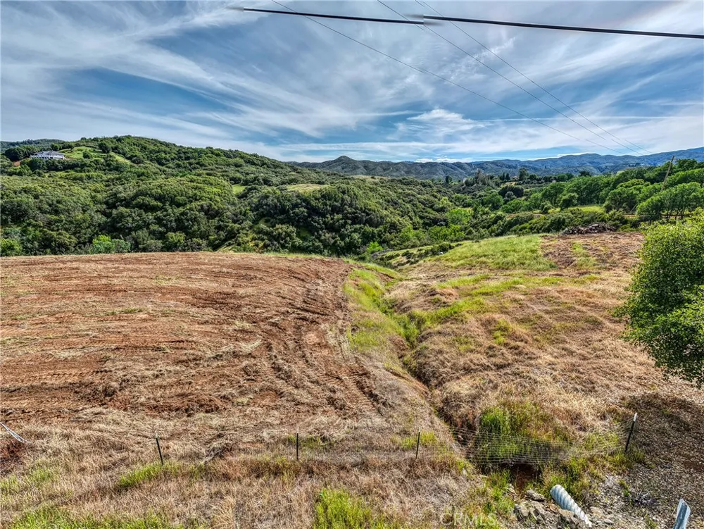 2053 Martin Lakeport, CA 95453