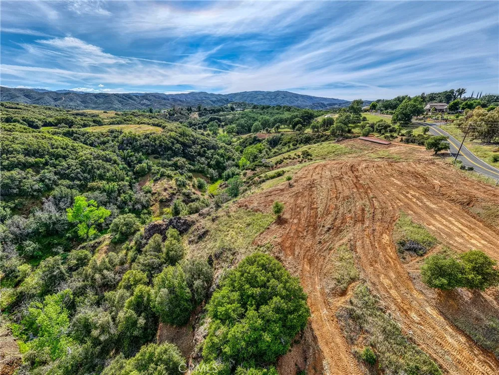 2053 Martin Lakeport, CA 95453