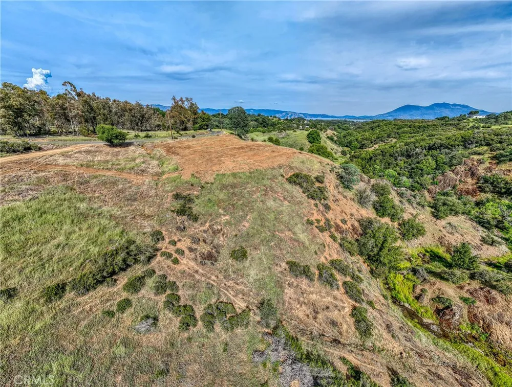 2053 Martin Lakeport, CA 95453