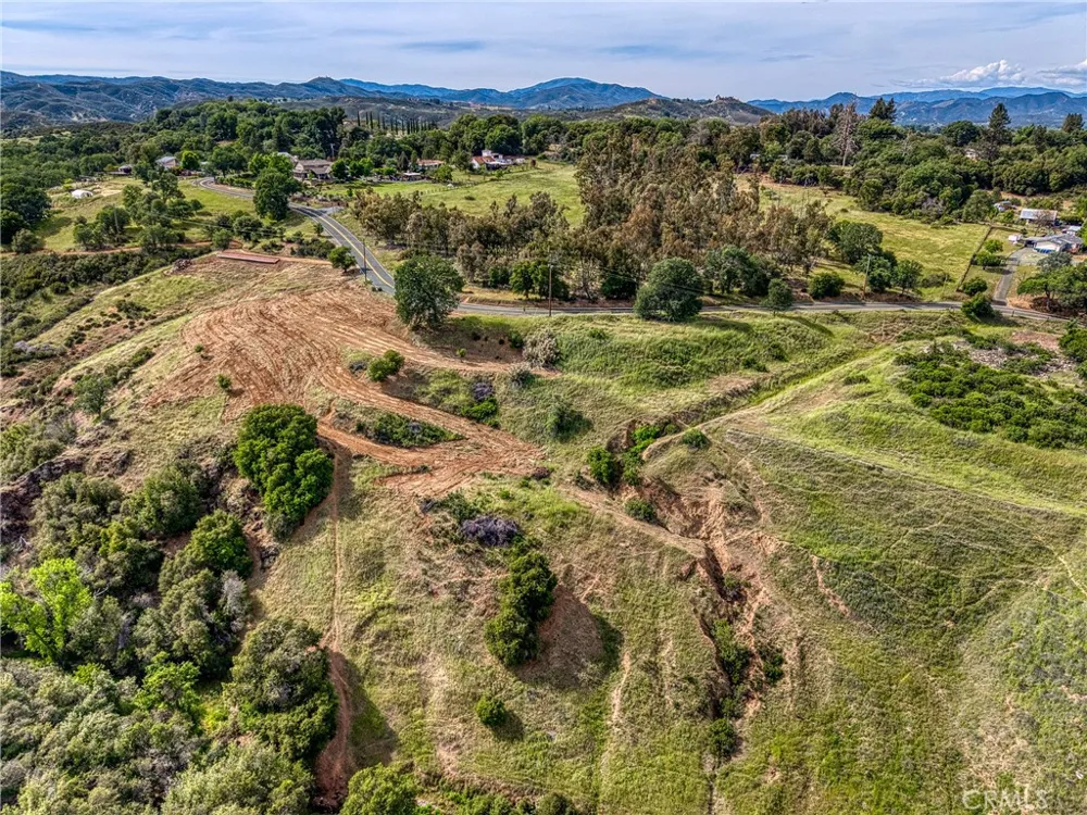 2053 Martin Lakeport, CA 95453