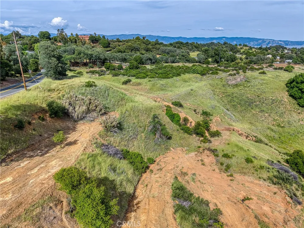 2053 Martin Lakeport, CA 95453
