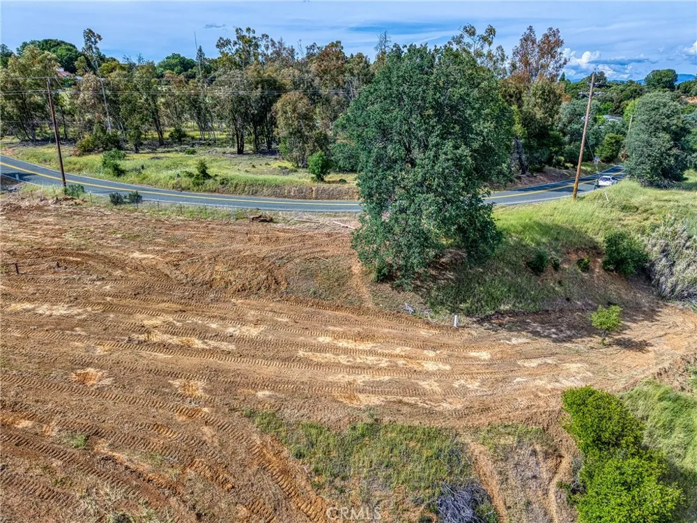 2053 Martin Lakeport, CA 95453