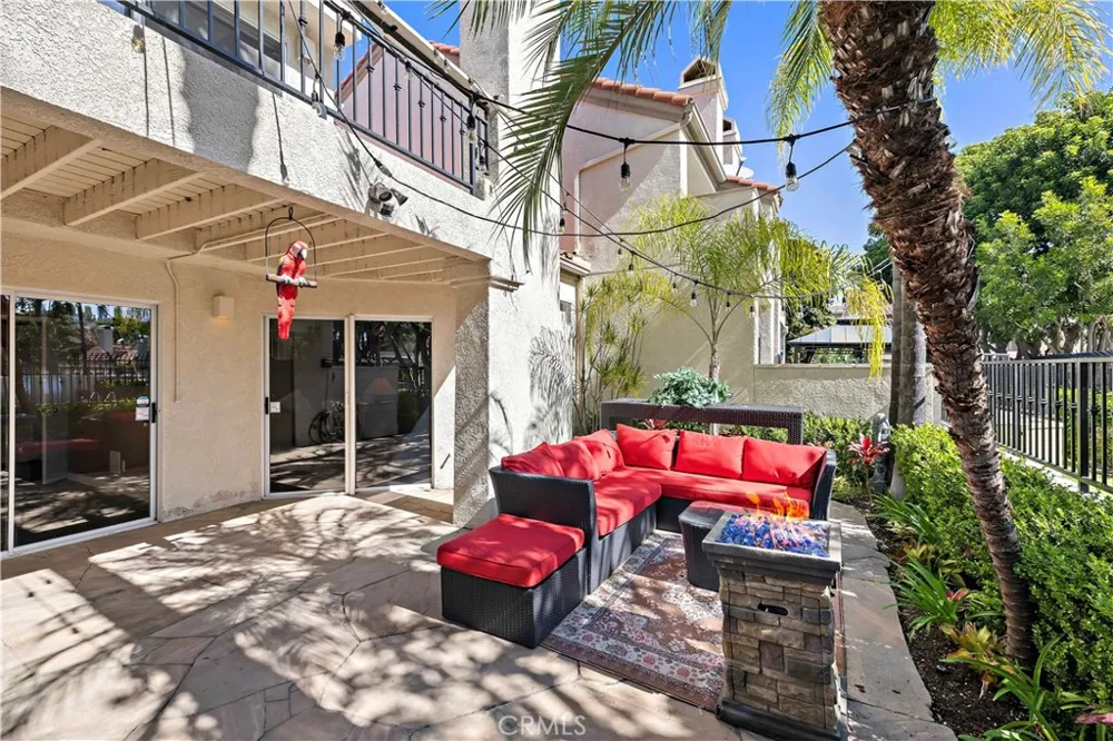 21914 Montagu Mission Viejo, CA 92692