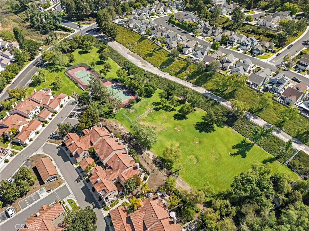 21914 Montagu Mission Viejo, CA 92692