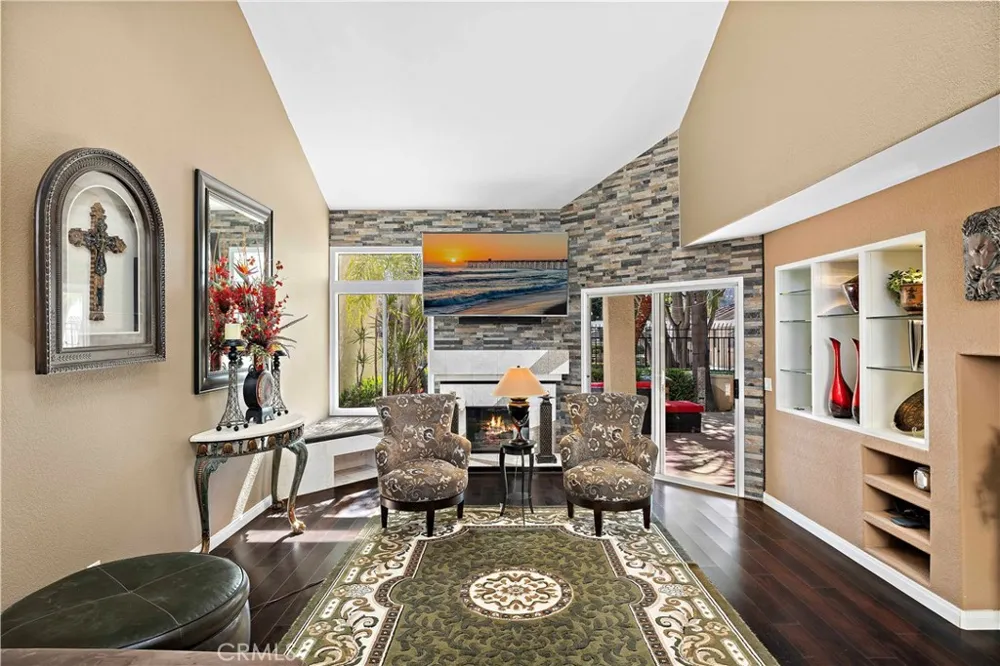 21914 Montagu Mission Viejo, CA 92692