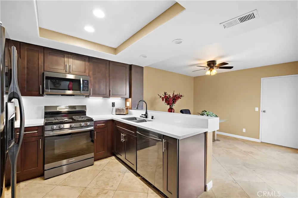 21914 Montagu Mission Viejo, CA 92692
