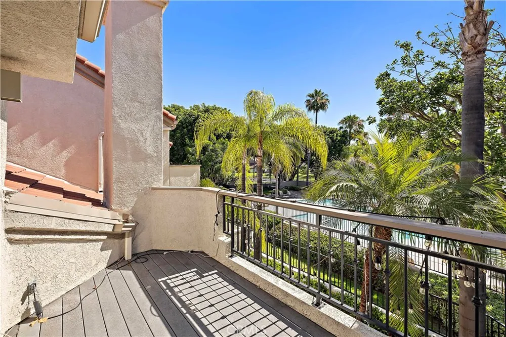 21914 Montagu Mission Viejo, CA 92692