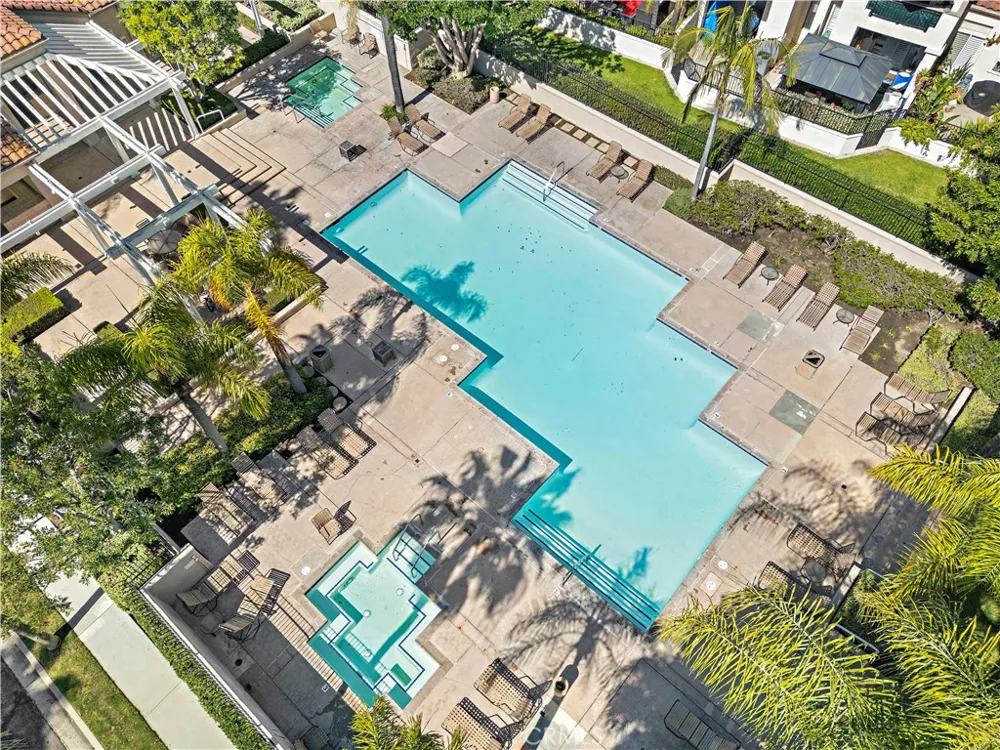 21914 Montagu Mission Viejo, CA 92692