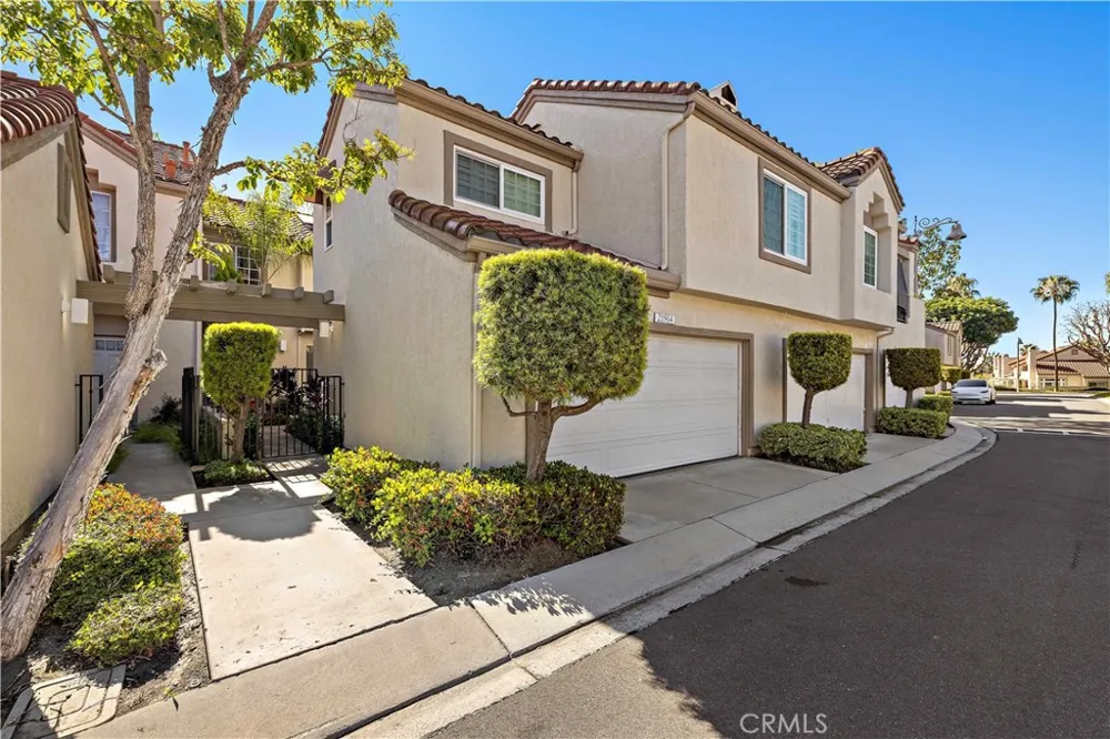 21914 Montagu Mission Viejo, CA 92692