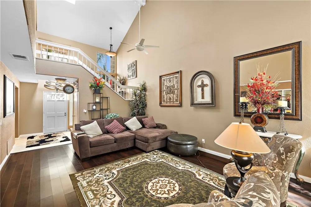21914 Montagu Mission Viejo, CA 92692