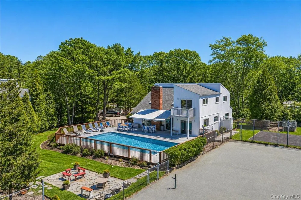Address Not Shown Westhampton, NY 11977