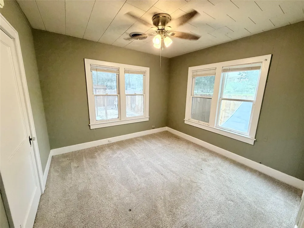 515 E Correll El Campo, TX 77437